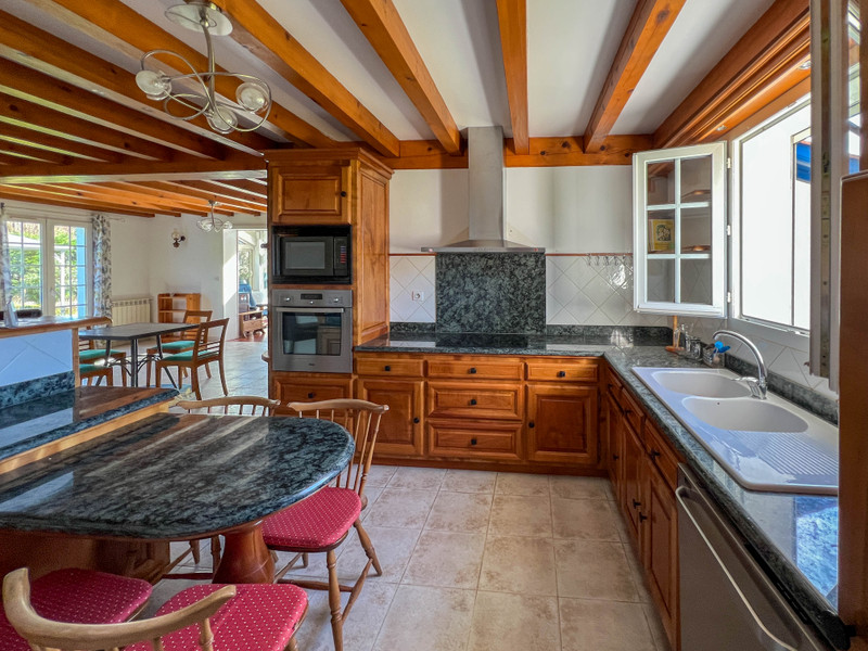 French property for sale in Saint-Martin-de-Seignanx, Landes - €585,000 - photo 5