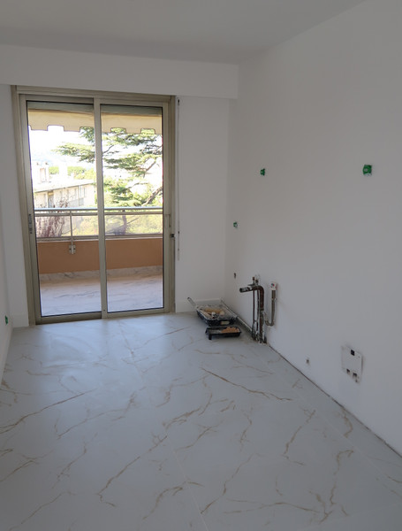 French property for sale in Nice, Alpes-Maritimes - €1,390,000 - photo 4