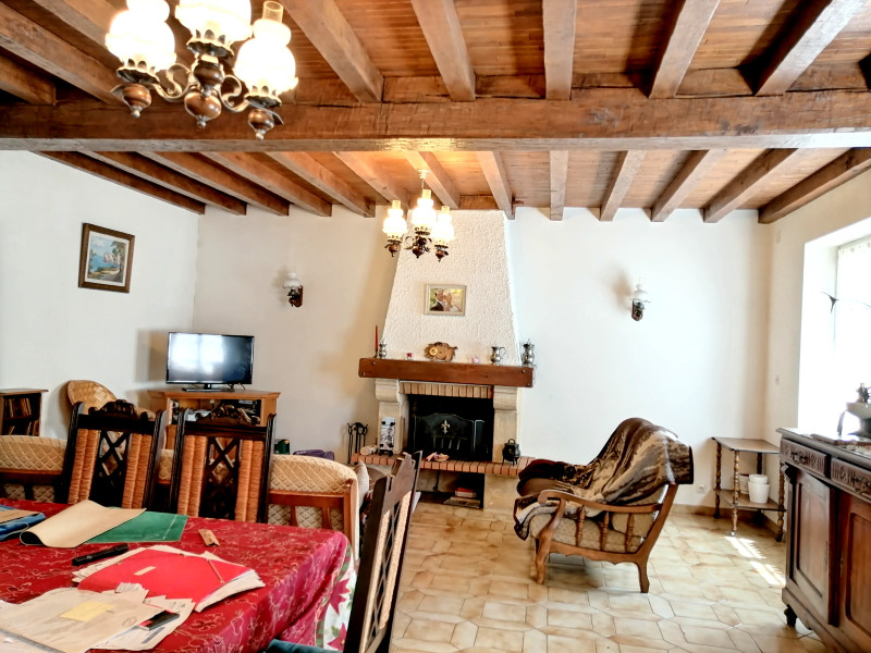 French property for sale in Saint-Mathieu, Haute-Vienne - €267,500 - photo 1