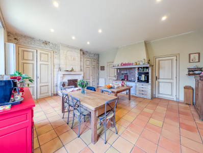 French property for sale in Lorignac, Charente-Maritime - €767,000 - photo 6