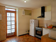 Propriété à vendre à Lathus-Saint-Rémy, Vienne - 82 000 € - photo n°4