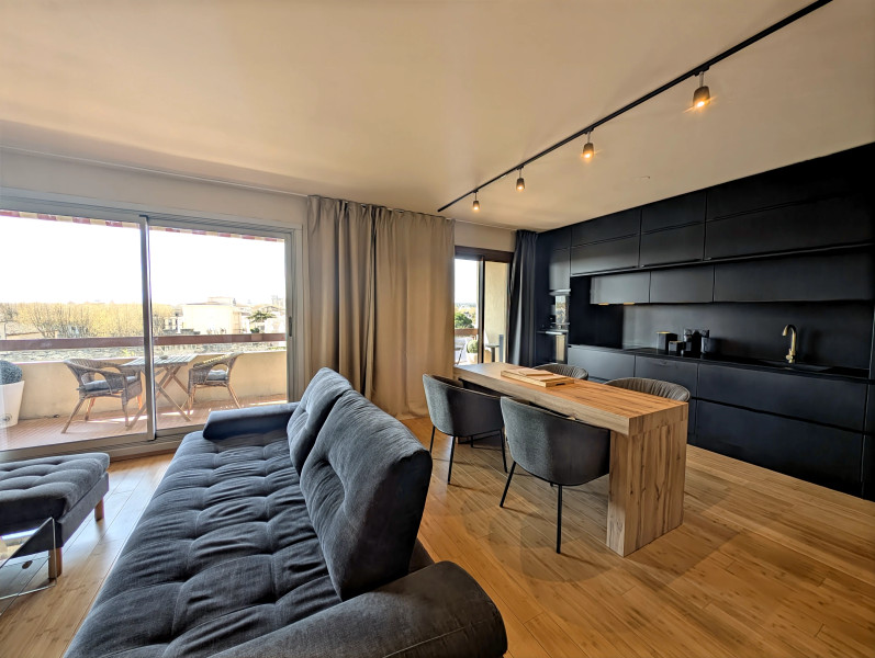 French property for sale in Avignon, Vaucluse - €269,000 - photo 7