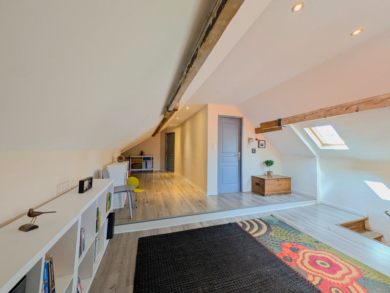 French property for sale in Vaison-la-Romaine, Vaucluse - €625,000 - photo 6