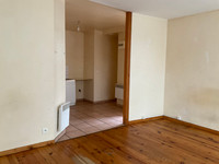 Appartement à vendre à Vallière, Creuse - 37.600 € - photo 5