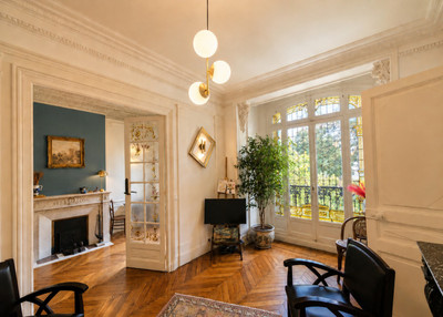 house for sale in Hauts-de-Seine