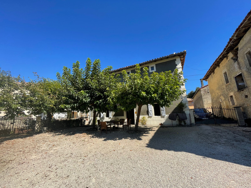 French property for sale in Aurignac, Haute-Garonne - €309,000 - photo 3