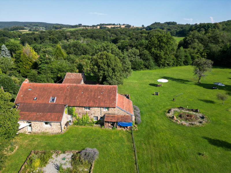 French property for sale in Pionsat, Puy-de-Dôme - €349,000 - photo 4