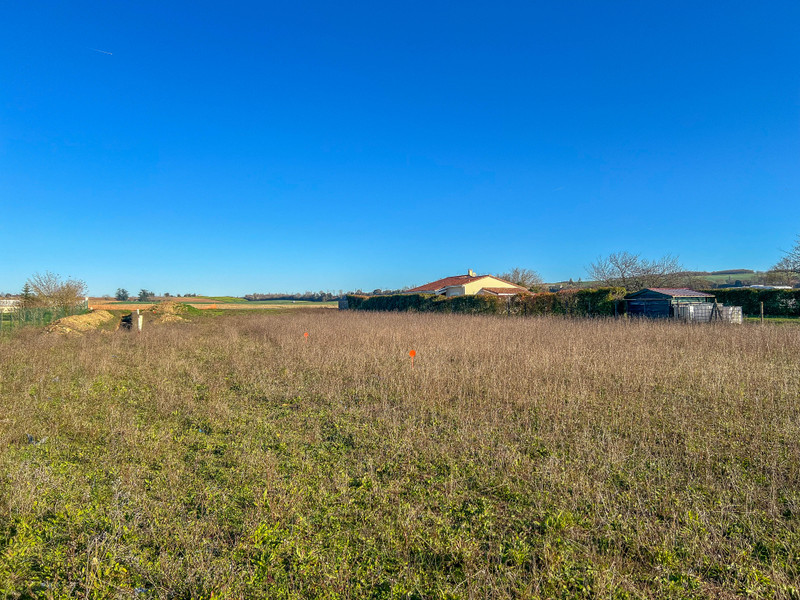 Terrain à vendre à Vars, Charente - 44.000 € - photo 1