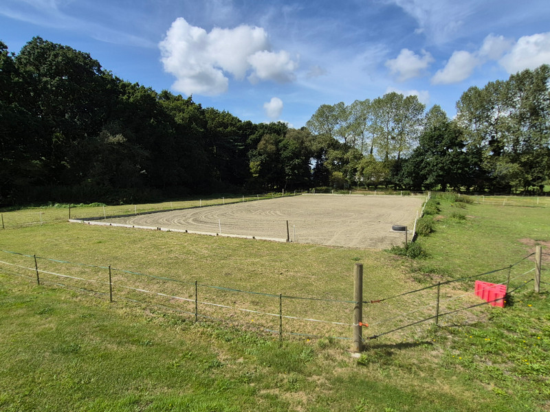 French property for sale in Saint-Agathon, Côtes-d'Armor - €550,000 - photo 4