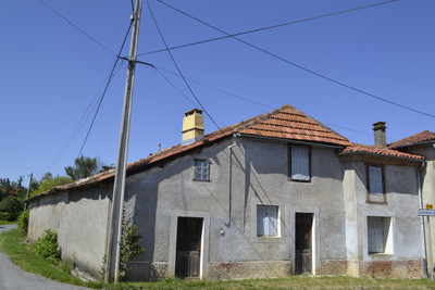 Maison à vendre à Trie-sur-Baïse, Hautes-Pyrénées, Midi-Pyrénées, avec Leggett Immobilier