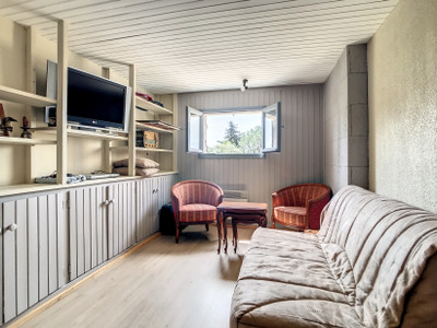 French property for sale in Les Angles, Gard - €549,000 - photo 5