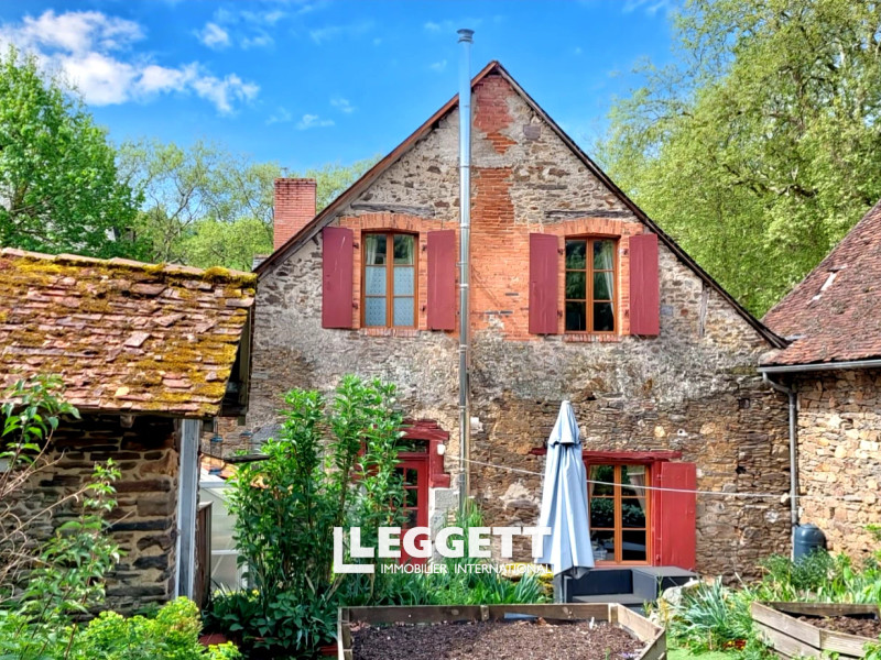 Maison 9 pièce(s), SÉGUR-LE-CHÂTEAU