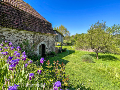 Grange à vendre à Biars-sur-Cère, Lot, Midi-Pyrénées, avec Leggett Immobilier