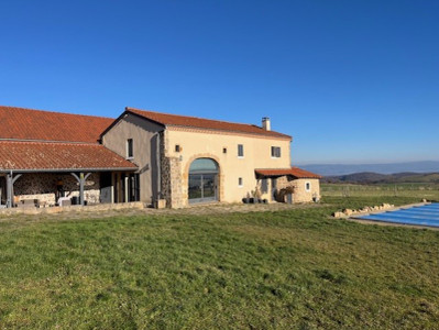 house for sale in Puy-de-Dôme
