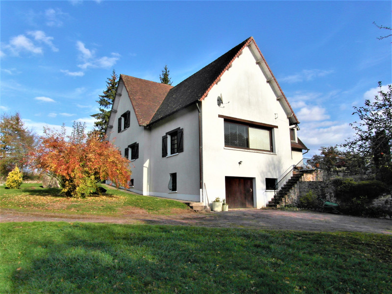 House for sale in Droux HauteVienne Outstanding detached four