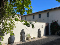 Maison à vendre à Romazières, Charente-Maritime - 141.700 € - photo 5