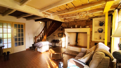 Maison à vendre à Chassiecq, Charente, Poitou-Charentes, avec Leggett Immobilier