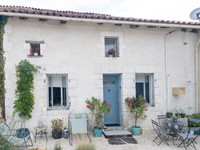 Propriété à vendre à Mouzon, Charente - 99 000 € - photo n°1