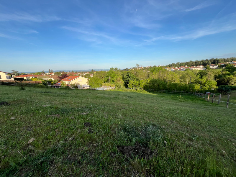Propriété à vendre à Montbrison, Loire - 99 000 €
