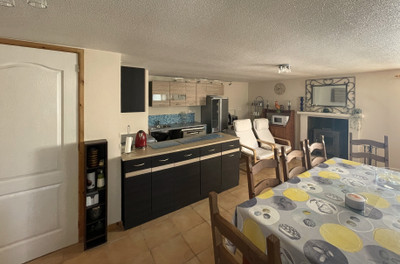 French property for sale in Saint-Gilles-Pligeaux, Côtes-d'Armor - €96,800 - photo 4