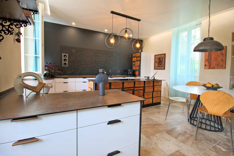 French property for sale in Barjac, Gard - €635,000 - photo 3