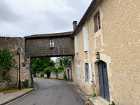Maison à vendre à Montmoreau, Charente - 371 000 € - photo 3