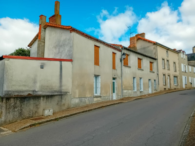 house for sale in Deux-Sèvres