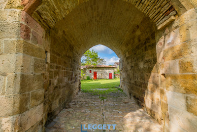 French property for sale in Coulgens, Charente - €474,880 - photo 7
