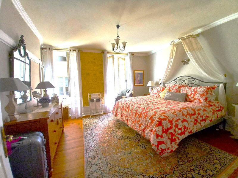 French property for sale in Montignac, Dordogne - €247,500 - photo 5