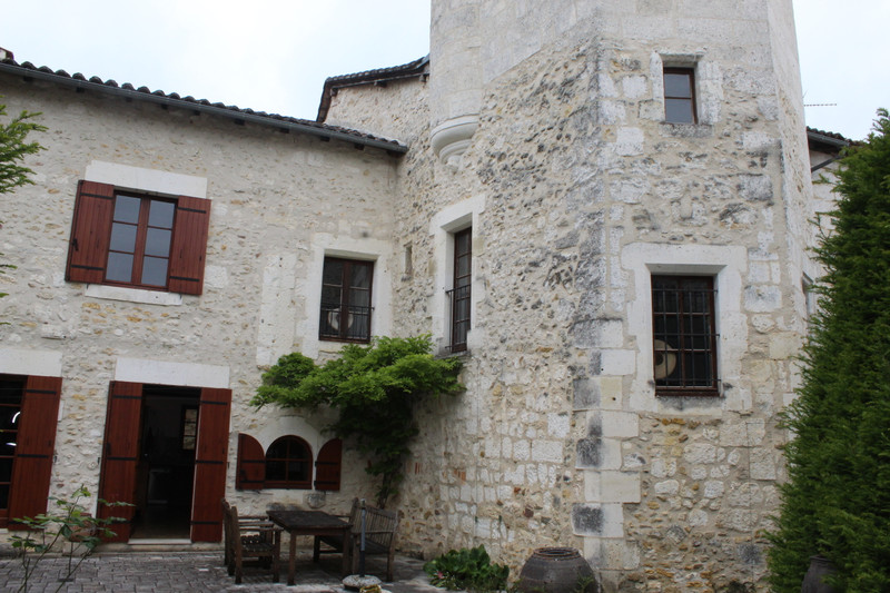 Maison à vendre à Chapdeuil, Dordogne - 302 100 € - photo 1 Maison à vendre à Chapdeuil, Dordogne - 302 100 € - photo 1
