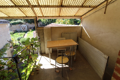 French property for sale in Saint-Savin, Vienne - €80,000 - photo 10