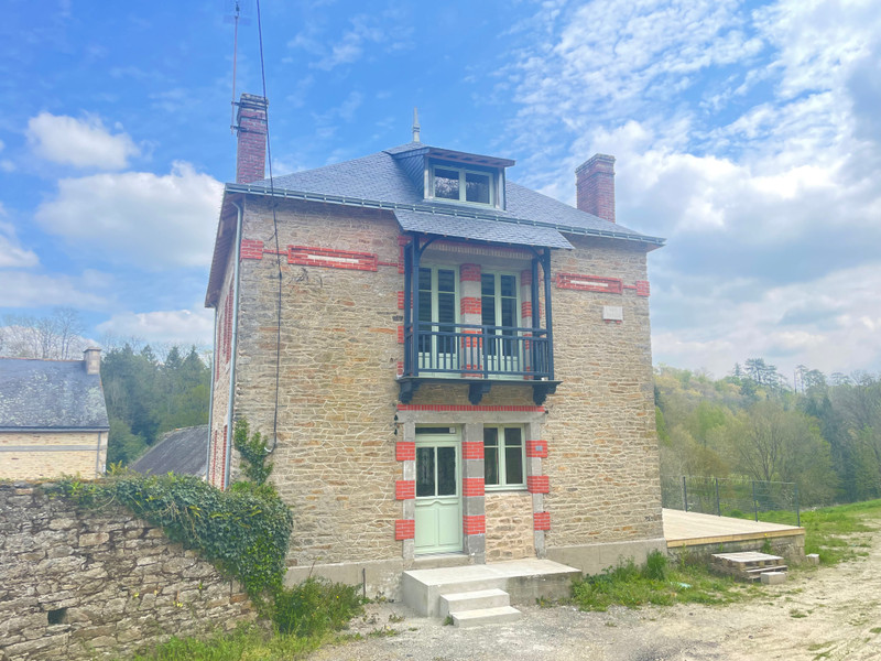 House for sale in Josselin Morbihan Stunning stone property