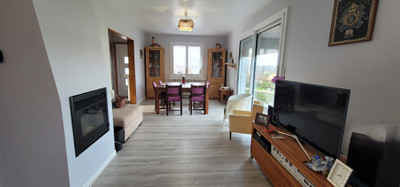 French property for sale in Chabanais, Charente - €158,000 - photo 3