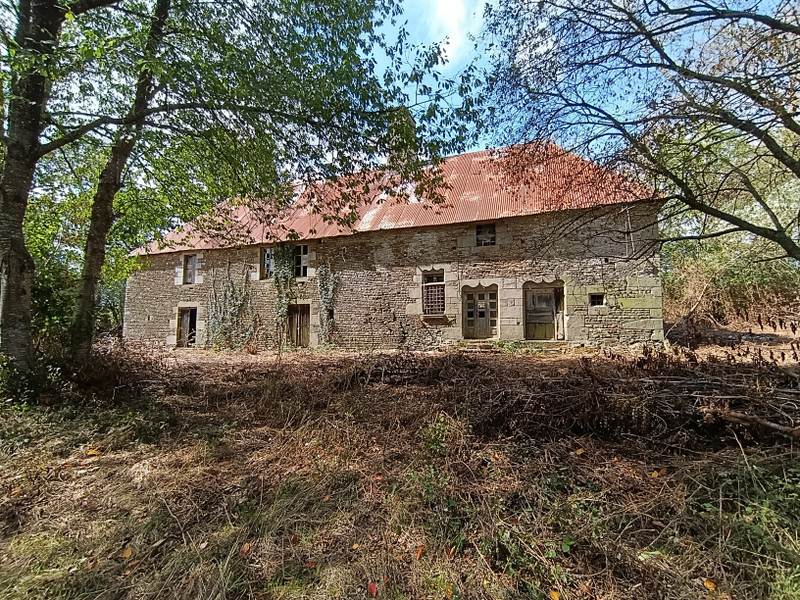 French property for sale in Saint-Vigor-des-Monts, Manche - €178,200 - photo 1