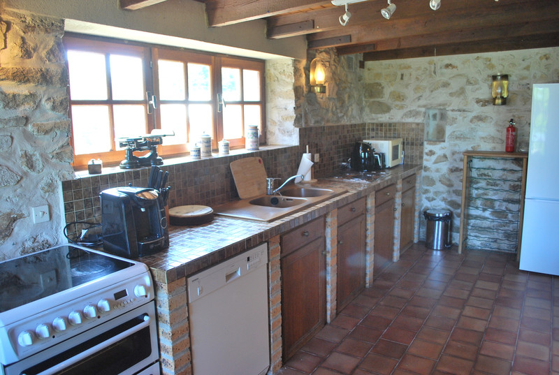 French property for sale in Azat-le-Ris, Haute-Vienne - €119,900 - photo 3