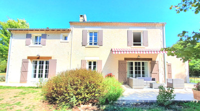 Maison à vendre à Abjat-sur-Bandiat, Dordogne, Aquitaine, avec Leggett Immobilier