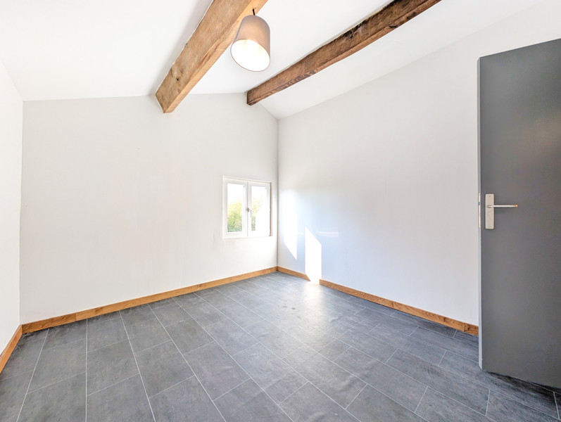 French property for sale in Adriers, Vienne - €119,900 - photo 9