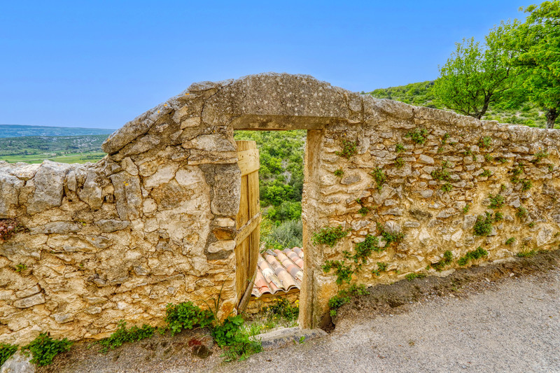 French property for sale in Simiane-la-Rotonde, Alpes-de-Haute-Provence - €390,000 - photo 8