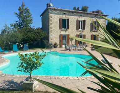Maison à vendre à Fougueyrolles, Dordogne, Aquitaine, avec Leggett Immobilier