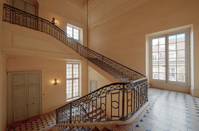  Exceptional: Place des Vosges, Pavillon de la Reine, Duplex, 6 rooms, 237m2, terrace, panoramic views.