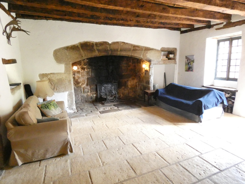 French property for sale in Saint-Geniez-ô-Merle, Corrèze - €431,500 - photo 6