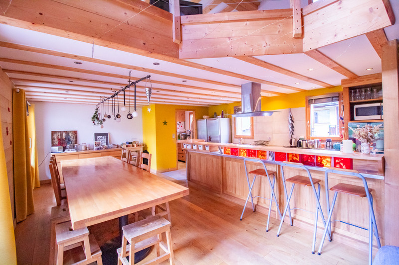 Chalet à vendre à Pralognan-la-Vanoise, Savoie - 1.050.000 € - photo 1