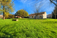 Propriété à vendre à Saleignes, Charente-Maritime - 172 800 € - photo n°2