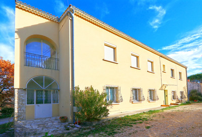 Maison à vendre à Apt, Vaucluse, PACA, avec Leggett Immobilier