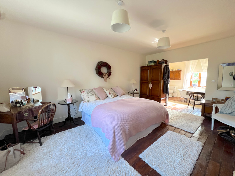 French property for sale in Gouzon, Creuse - €371,000 - photo 4