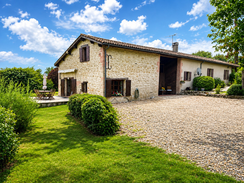 French property for sale in Coulx, Lot-et-Garonne - €249,500 - photo 0