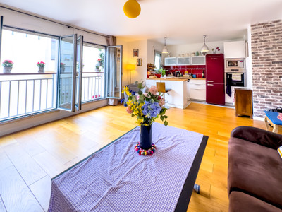 French property for sale in Paris 3e Arrondissement, Paris - €660,000 - photo 1