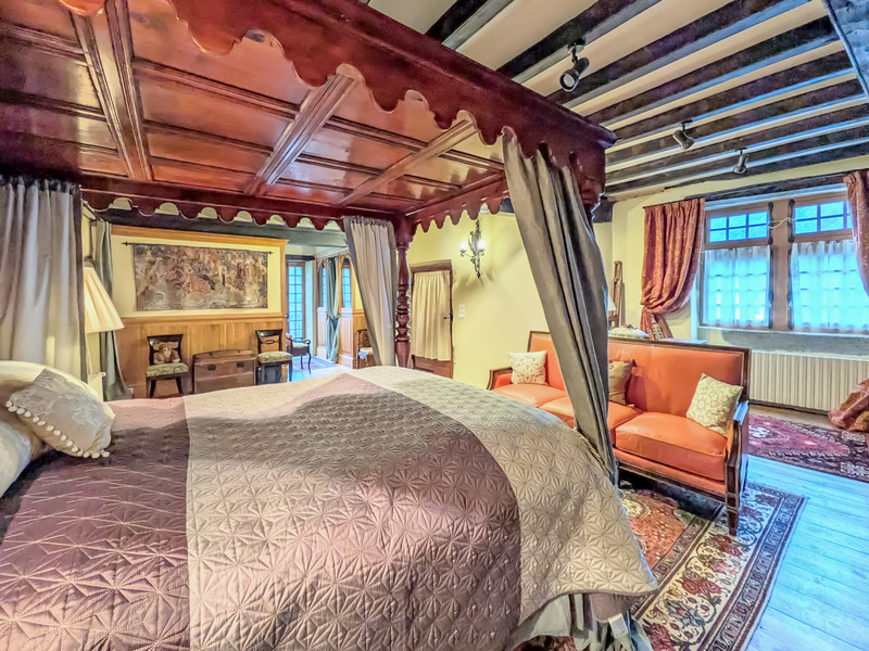 French property for sale in Ségur-le-Château, Corrèze - €525,000 - photo 9