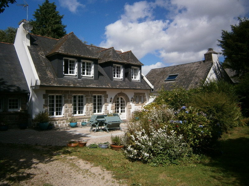 Maison à vendre à Berrien, Finistère - 312 000 € - photo 1