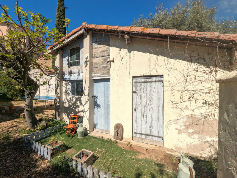 French property for sale in Pinet, Hérault - €489,000 - photo 6